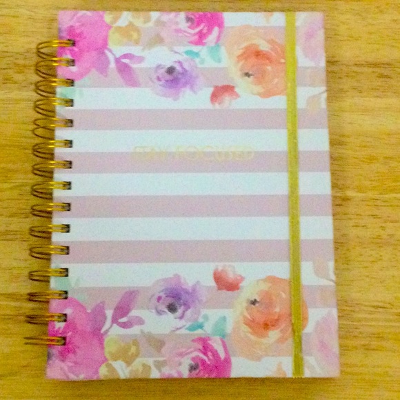 🌞 Stay Focused journal new with defect, pages inside are upside down! Lol - Picture 1 of 6